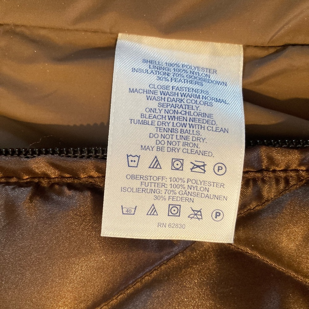 Women's Lands’ End Quilted Brown Vest - Picture 5 of 6